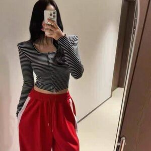 Striped Black and White Women's Top Korea Adel